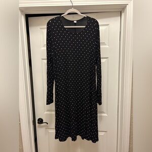 Old Navy Black and White Polka Dot Long Sleeve Dress